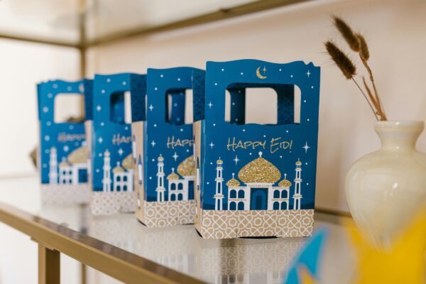 Image for How to Invest Your Eidi: The Best Eid Gift That Keeps on Giving